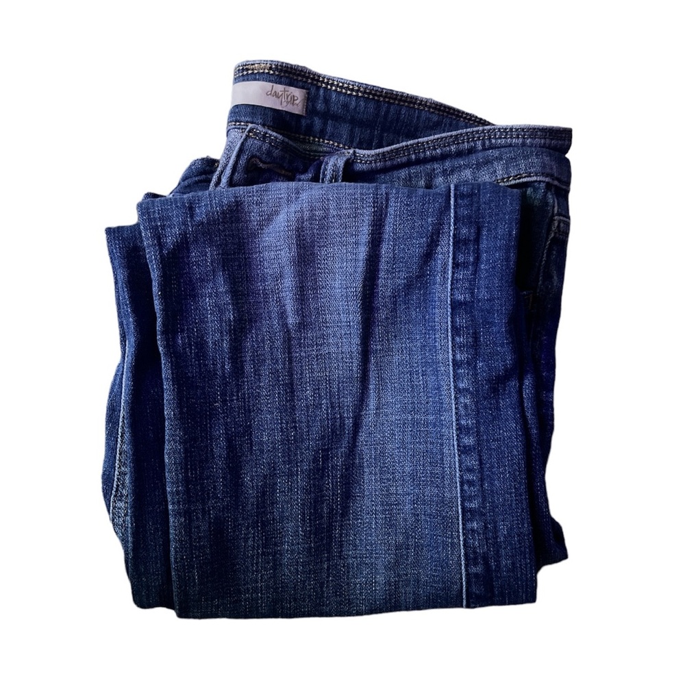 Brand Day Trip, boot cut jeans with no holes and in a medium wash!